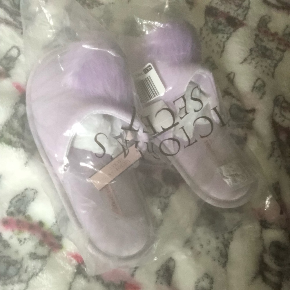 Slippers Victoria secret